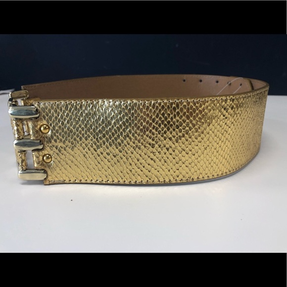 Arden B. Gold Metallic S/M Belt - Picture 5 of 8